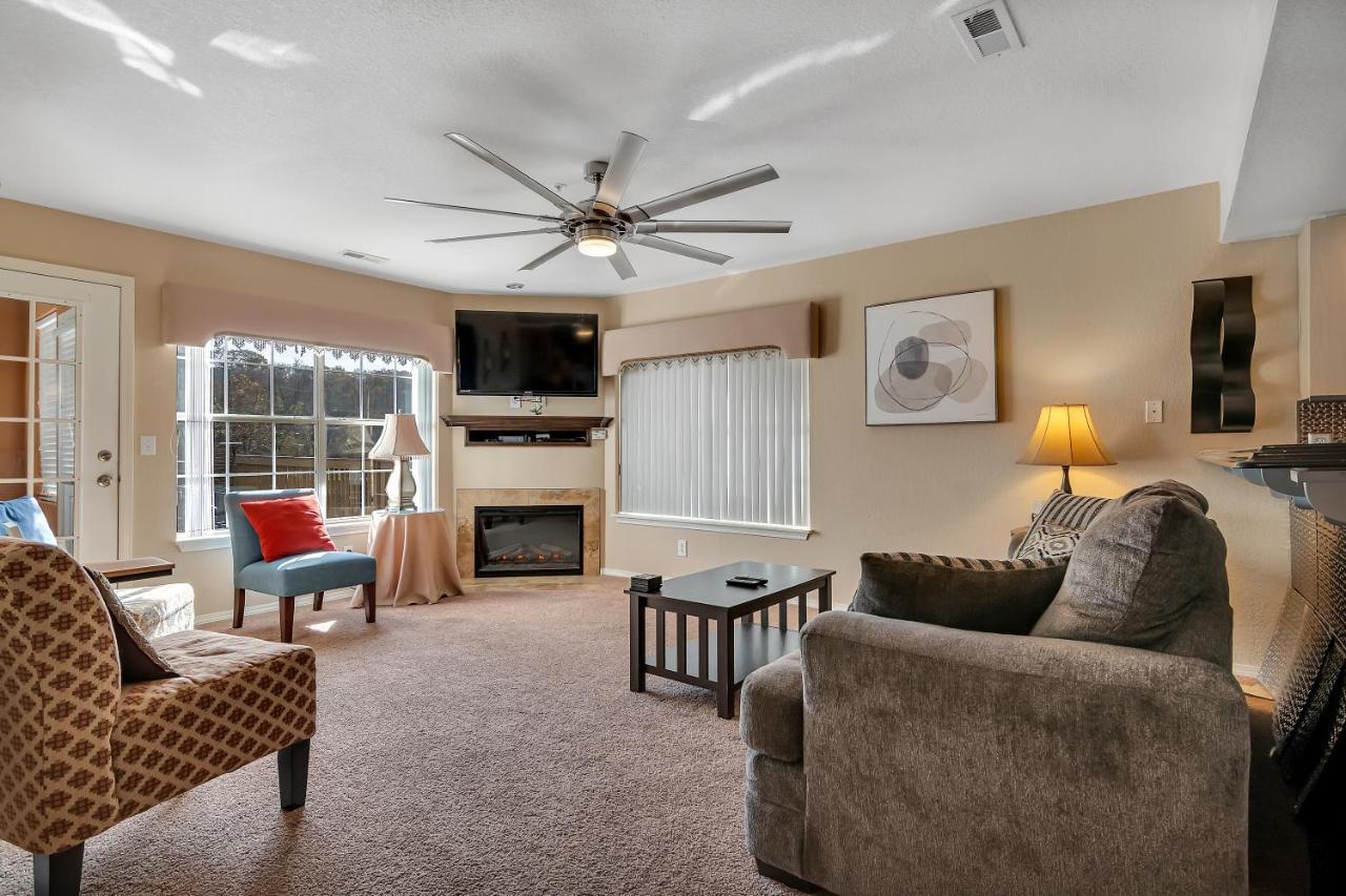 Family Friendly Condo At Diamond Resorts! Branson Bagian luar foto
