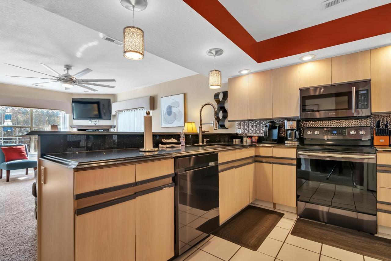 Family Friendly Condo At Diamond Resorts! Branson Bagian luar foto